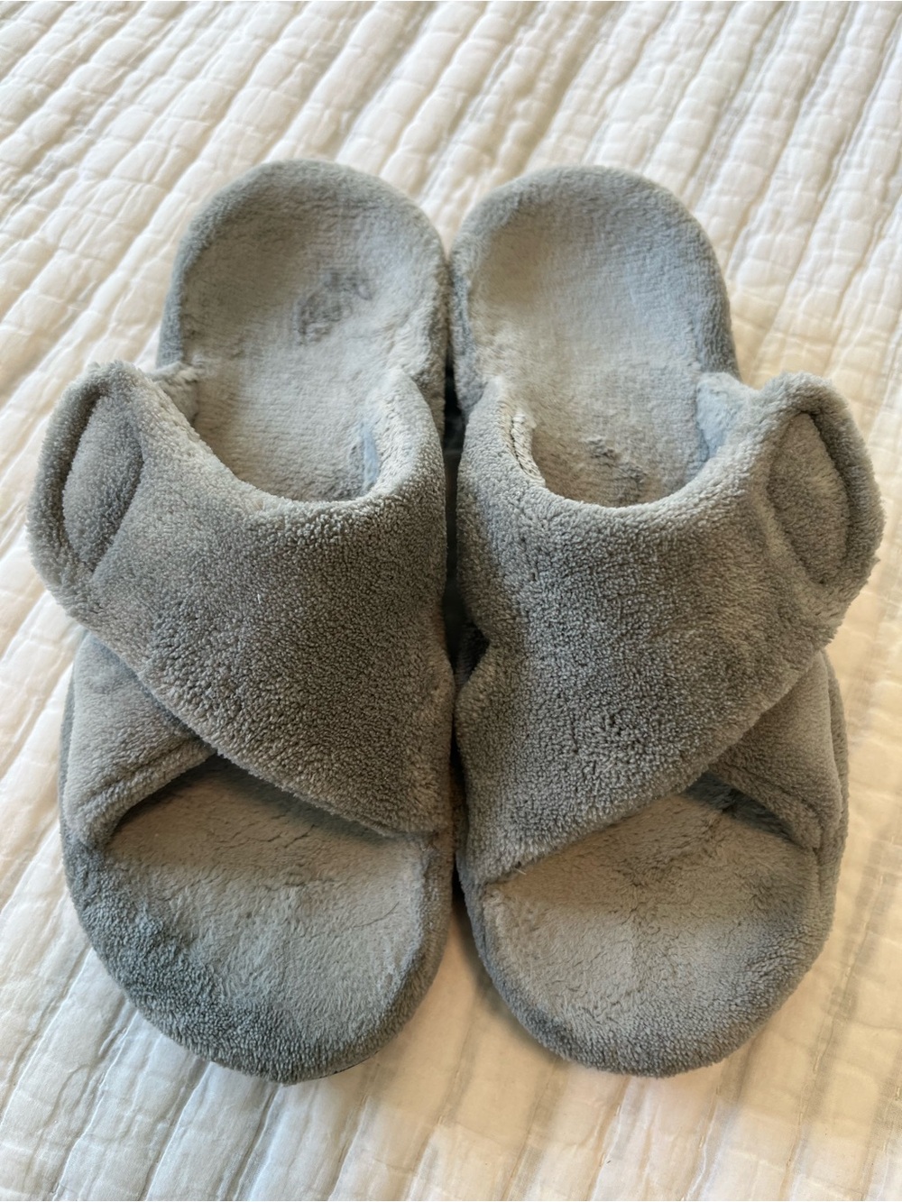 Vionic Relax Slippers
